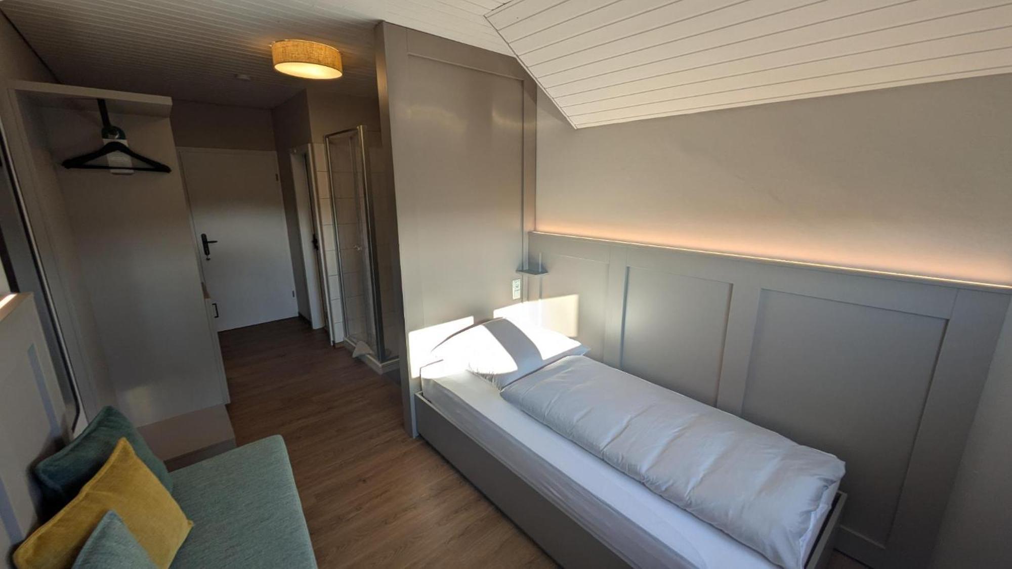 Landhotel Sonneneck - Breuna Im Naturpark Bagian luar foto